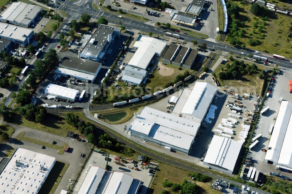 Braunschweig from the bird's eye view: Building and production halls on the premises of Condor Compounds GmbH on Hansestrasse in Braunschweig in the state Lower Saxony