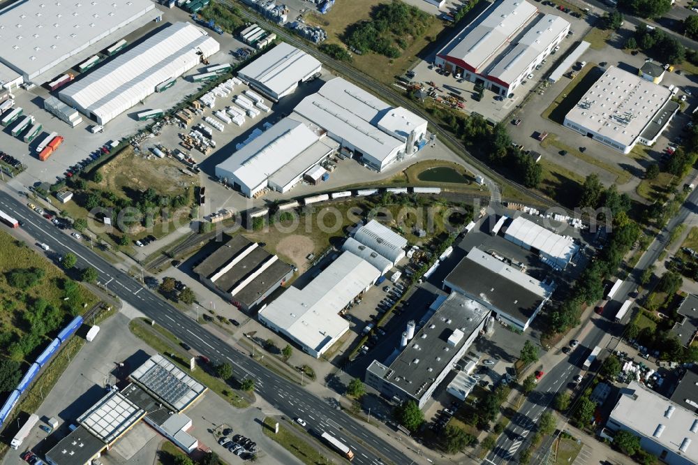 Aerial photograph Braunschweig - Building and production halls on the premises of Condor Compounds GmbH on Hansestrasse in Braunschweig in the state Lower Saxony