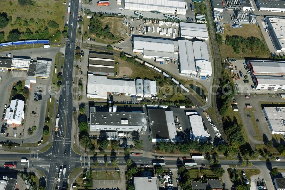 Braunschweig from above - Building and production halls on the premises of Condor Compounds GmbH on Hansestrasse in Braunschweig in the state Lower Saxony