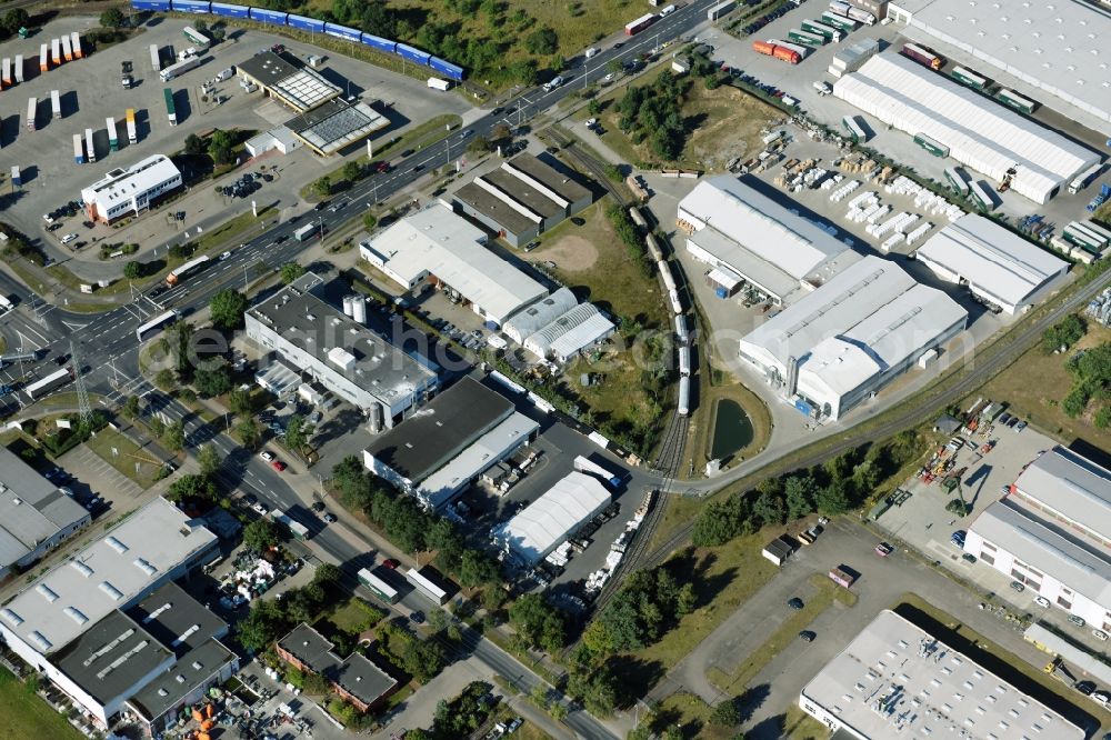 Aerial photograph Braunschweig - Building and production halls on the premises of Condor Compounds GmbH on Hansestrasse in Braunschweig in the state Lower Saxony