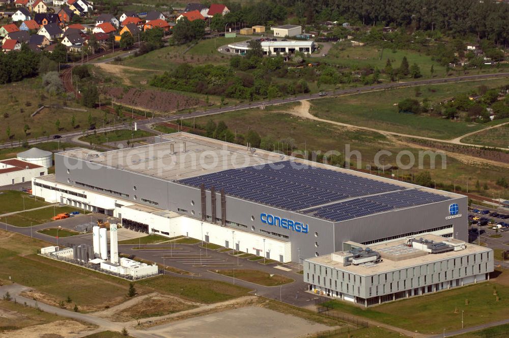 Aerial photograph FRANKFURT / ODER - Blick auf das Werksgelände der Conergy SolarModule GmbH & Co. KG an der Conergy-Straße 8 in 15236 Frankfurt (Oder) Tel.: +49 (0)335 52113-0