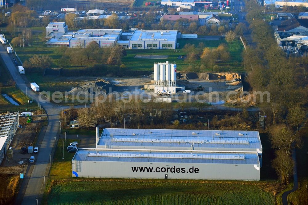 Aerial photograph Boizenburg/Elbe - Building and production halls on the premises of Cordes Gruppe in Boizenburg/Elbe in the state Mecklenburg - Western Pomerania, Germany