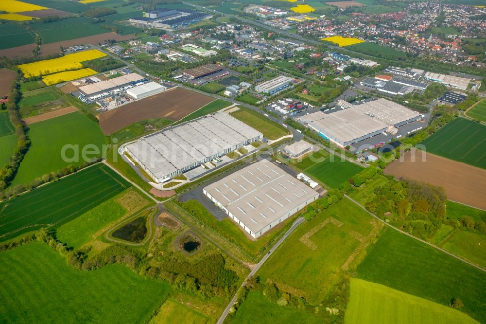 Hamm from above - Building and production halls on the premises of of DELTA Qualitaetsstahl GmbH on Stahlstrasse in Hamm in the state North Rhine-Westphalia, Germany