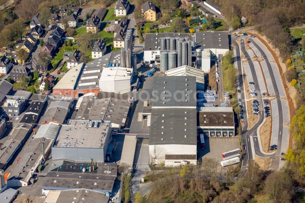 Aerial image Herdecke - Building and production halls on the premises of of Doerkengroup on Wetterstrasse in the district Westende in Herdecke in the state North Rhine-Westphalia