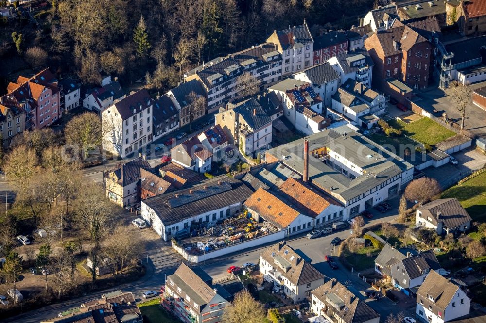 Hagen from above - Building and production halls on the premises der DC Drucks GmbH und der Mamapino Holz & Lifestyle on Woerthstrasse in the district Dahl in Hagen at Ruhrgebiet in the state North Rhine-Westphalia, Germany