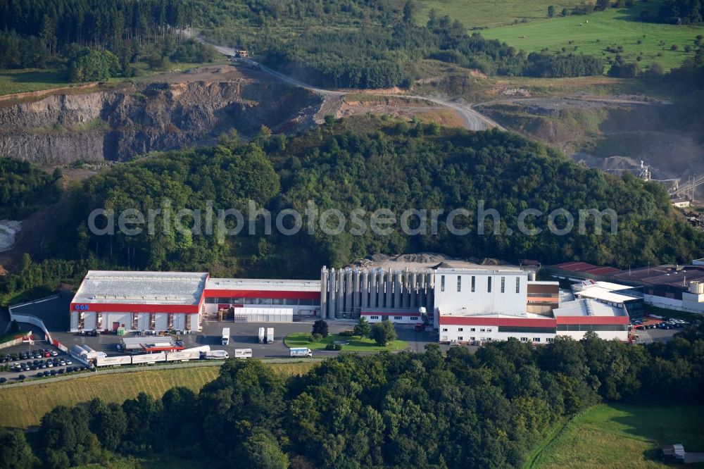 Greifenstein from above - Building and production halls on the premises of of GGK GmbH & Co. KG and of West-Chemie GmbH & Co. KG on Gerhard-Gruen-Strasse in Greifenstein in the state Hesse, Germany