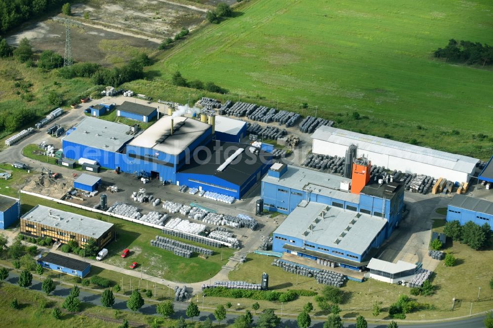 Aerial photograph Premnitz - Building and production halls on the premises of of Jacobi Carbons Service (Europe) GmbH on Vistrastrasse in Premnitz in the state Brandenburg, Germany