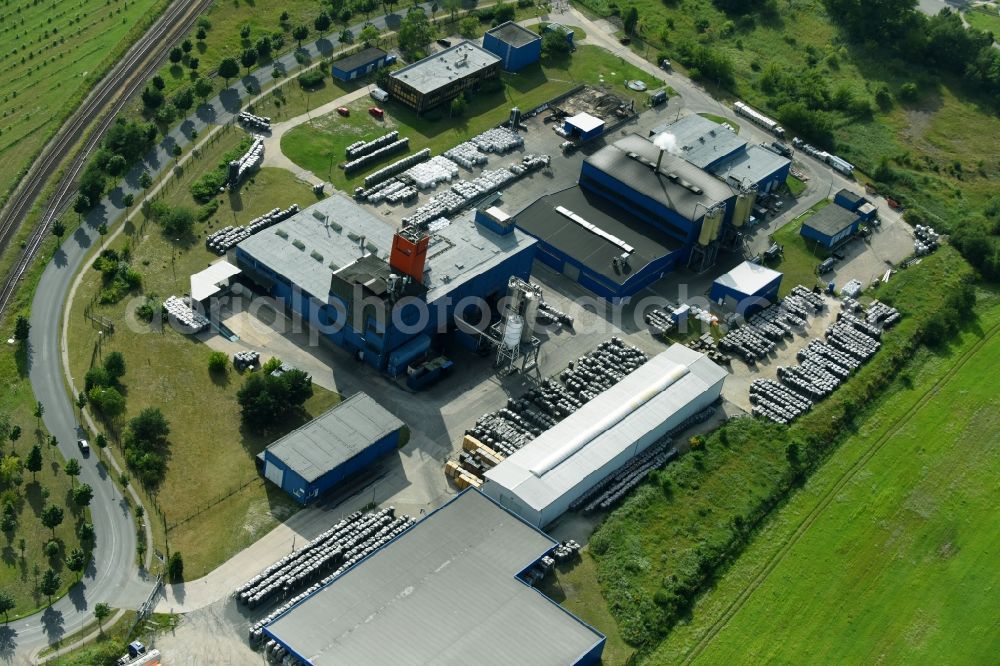 Aerial image Premnitz - Building and production halls on the premises of of Jacobi Carbons Service (Europe) GmbH on Vistrastrasse in Premnitz in the state Brandenburg, Germany