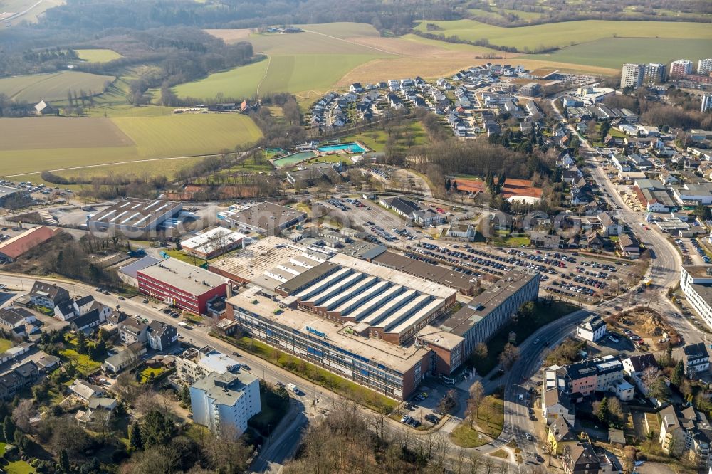 Heiligenhaus from above - Building and production halls on the premises of of Kiekert AG on Hoeseler Platz in Heiligenhaus in the state North Rhine-Westphalia, Germany