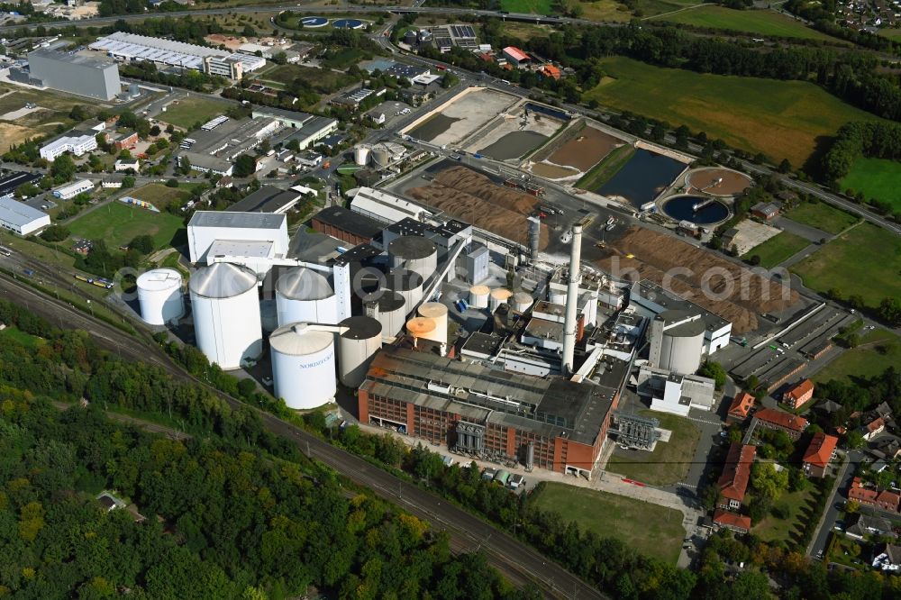 Aerial image Uelzen - Building and production halls on the premises of of Nordzucker AG in Uelzen in the state Lower Saxony, Germany