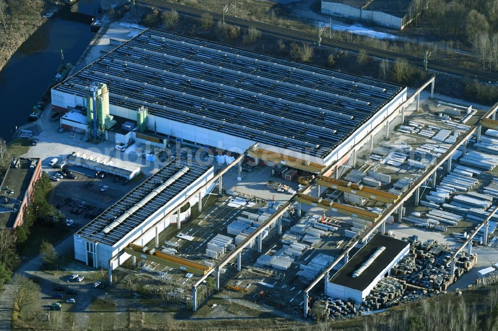 Hennigsdorf from above - Building and production halls on the premises of of Palex Paletten Express & Logistics GmbH on Veltener Strasse in Hennigsdorf in the state Brandenburg, Germany