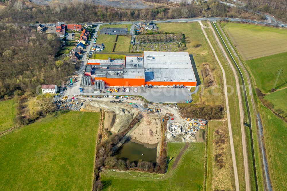 Hamm from the bird's eye view: Building and production halls on the premises of of Riba Verpackungen GmbH in the district Wiescherhoefen in Hamm in the state North Rhine-Westphalia