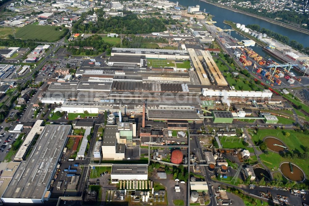 Aerial image Andernach - Building and production halls on the premises of of thyssenkrupp Rasselstein GmbH on Koblenzer Strasse in Andernach in the state Rhineland-Palatinate, Germany