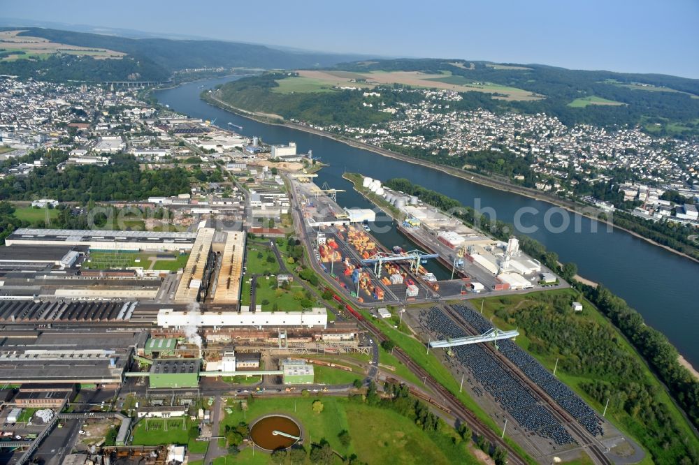 Aerial photograph Andernach - Building and production halls on the premises of of thyssenkrupp Rasselstein GmbH on Koblenzer Strasse in Andernach in the state Rhineland-Palatinate, Germany