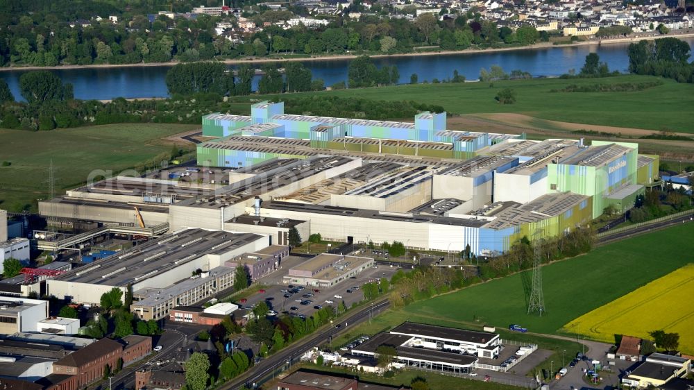 Andernach from the bird's eye view: Building and production halls on the premises of of thyssenkrupp Rasselstein GmbH on Koblenzer Strasse in Andernach in the state Rhineland-Palatinate, Germany