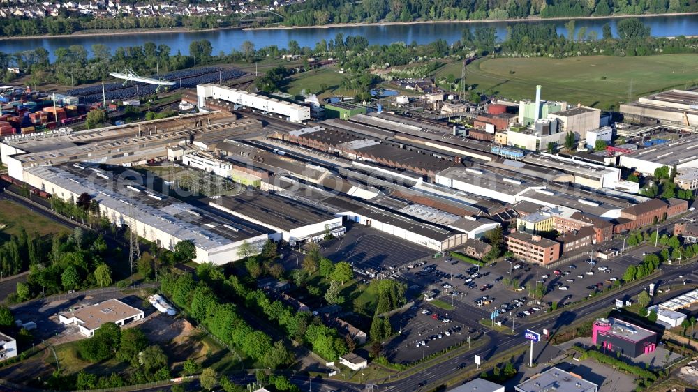 Aerial image Andernach - Building and production halls on the premises of of thyssenkrupp Rasselstein GmbH on Koblenzer Strasse in Andernach in the state Rhineland-Palatinate, Germany