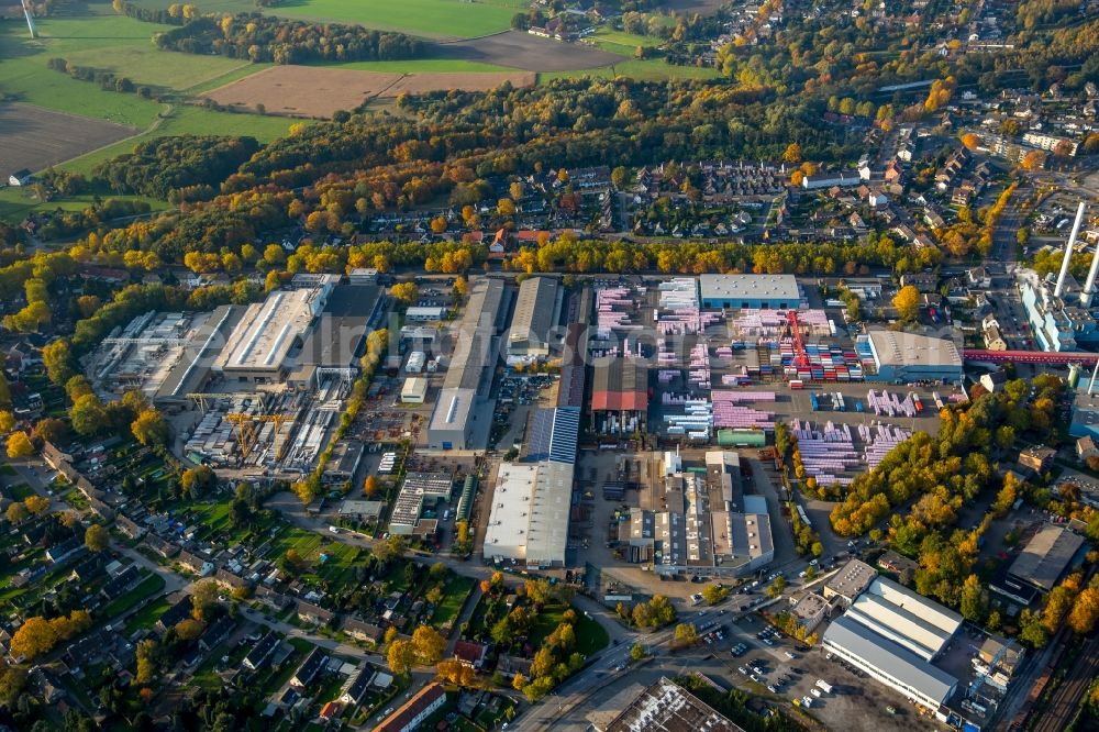 Gladbeck from the bird's eye view: Building and production halls on the premises of DEUTSCHE ROCKWOOL Mineralwoll GmbH & Co. OHG in Gladbeck in the state North Rhine-Westphalia