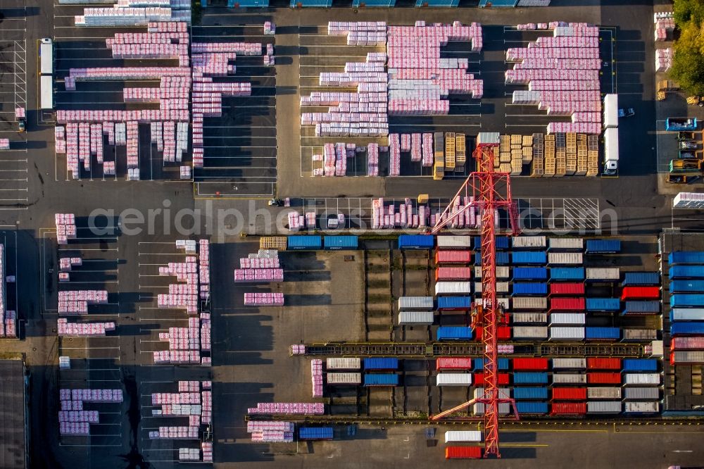 Aerial image Gladbeck - Building and production halls on the premises of DEUTSCHE ROCKWOOL Mineralwoll GmbH & Co. OHG in Gladbeck in the state North Rhine-Westphalia