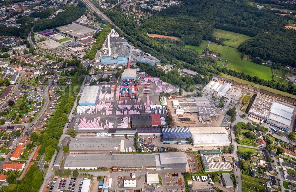 Gladbeck from above - Building and production halls on the premises of DEUTSCHE ROCKWOOL Mineralwoll GmbH & Co. OHG in Gladbeck in the state North Rhine-Westphalia