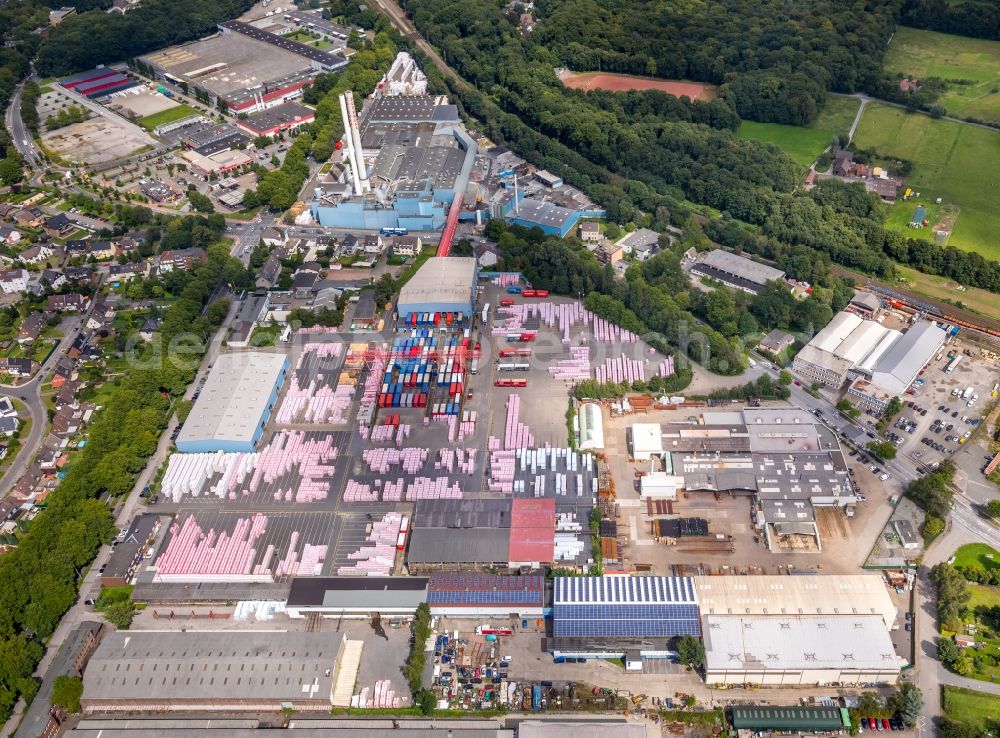 Gladbeck from the bird's eye view: Building and production halls on the premises of DEUTSCHE ROCKWOOL Mineralwoll GmbH & Co. OHG in Gladbeck in the state North Rhine-Westphalia