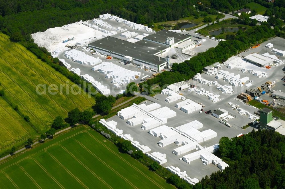 Aerial image Wittenborn - Building and production halls on the premises of H+H Deutschland GmbH on Industriestrasse in Wittenborn in the state Schleswig-Holstein, Germany