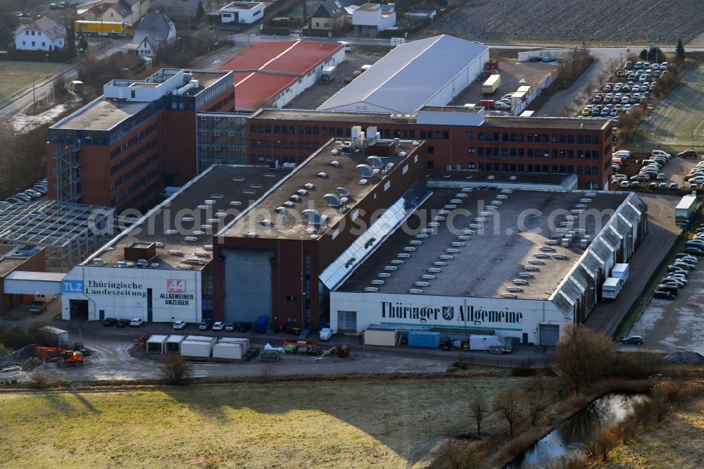 Aerial image Erfurt - Buildings and production halls on the factory premises of the offset printing Presse- and Medienhauses of Zeitungen Thueringer Allgemeine, Thueringische Landeszeitung and Allgemeiner Anzeiger on street Gottstedter Landstrasse in Erfurt in the state Thuringia, Germany