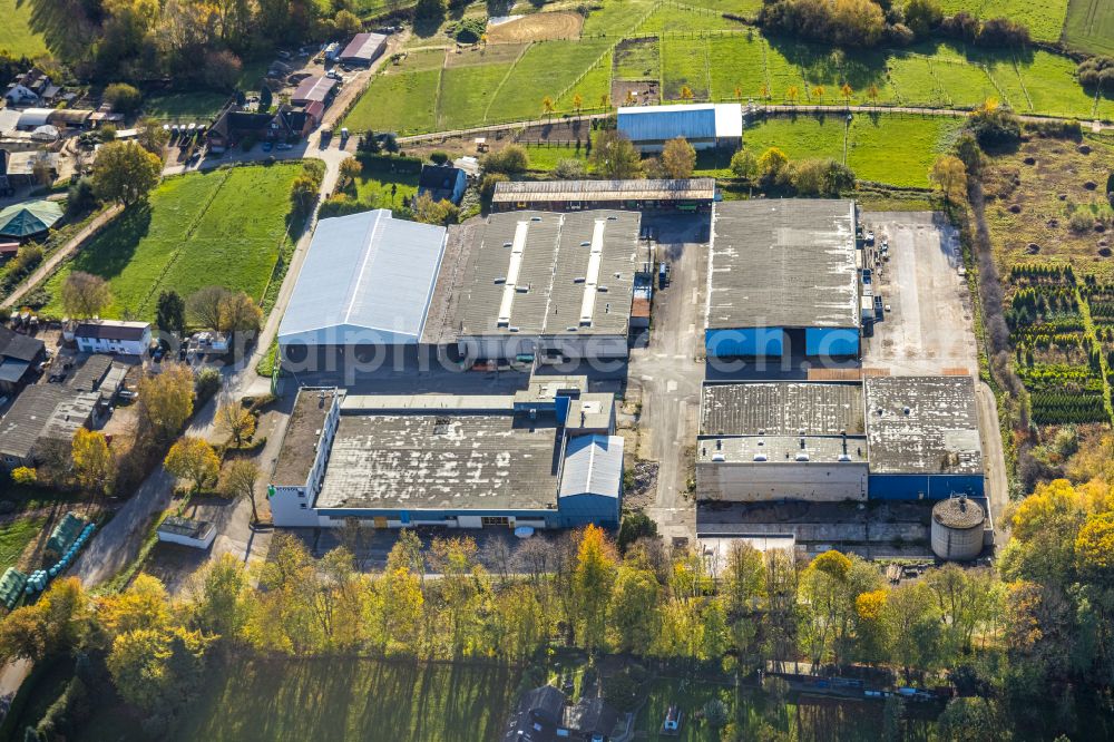 Bochum from above - Building and production halls on the premises ECOSOIL Nord-West GmbH on street Boevinghauser Strasse in the district Gerthe in Bochum at Ruhrgebiet in the state North Rhine-Westphalia, Germany