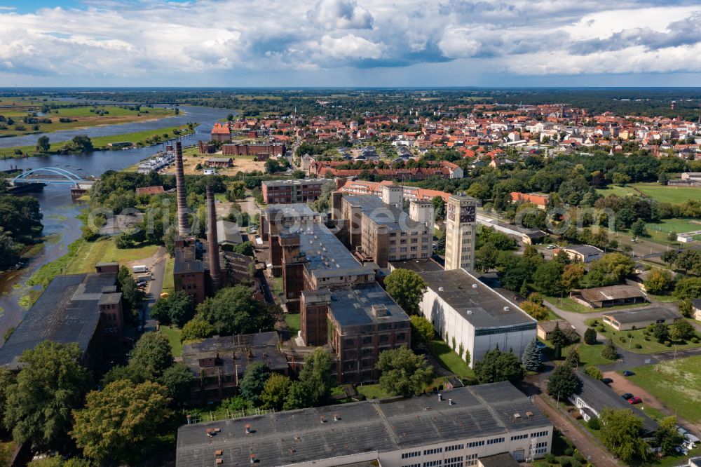 Wittenberge from the bird's eye view: Building and production halls on the premises of the formerly Factory Naehmaschinenwerk in Wittenberge in the state Brandenburg, Germany