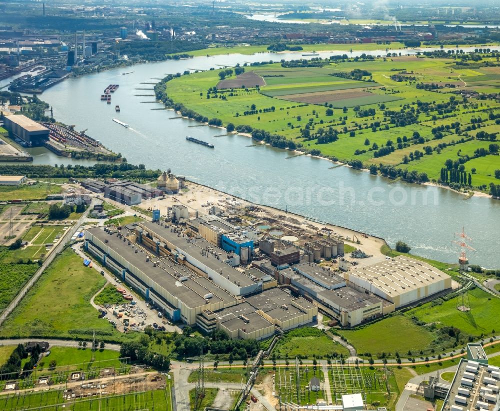 Aerial image Duisburg - Building and production halls on the premises of ehemaligen Papierfabrik Norske Skog and of Papierfabrik Haindl in the district Walsum in Duisburg in the state North Rhine-Westphalia, Germany