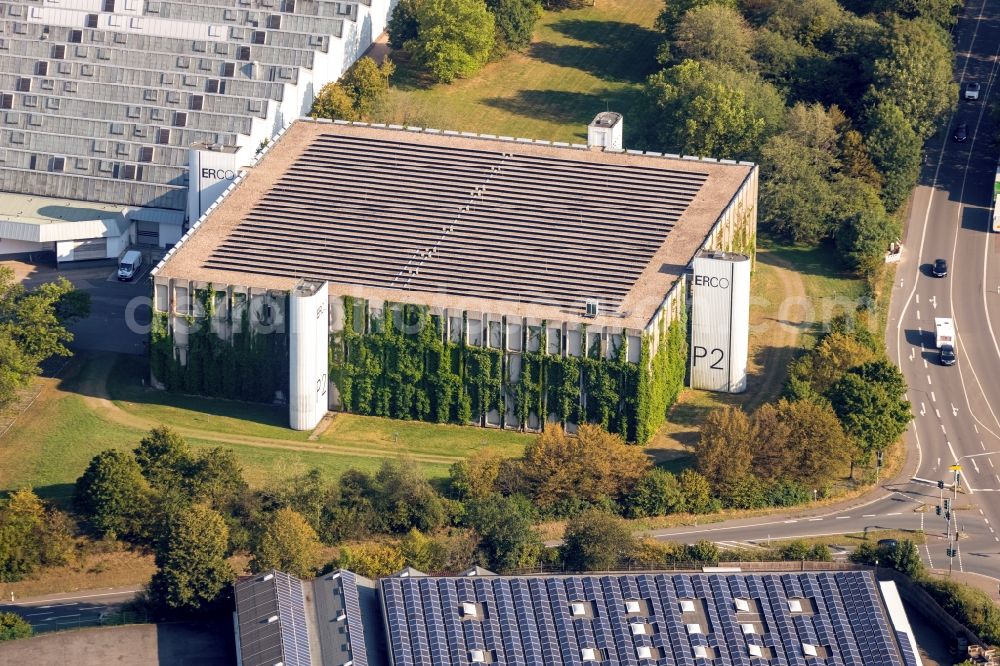 Aerial image Lüdenscheid - Building and production halls on the premises of ERCO GmbH at Heedfelder Landstrasse in Luedenscheid in the state North Rhine-Westphalia, Germany