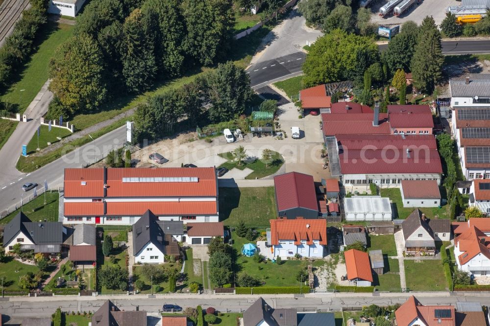 Aerial image Moosburg an der Isar - Building and production halls on the premises Ernst Pracher GmbH on Driescherstrasse in Moosburg an der Isar in the state Bavaria, Germany