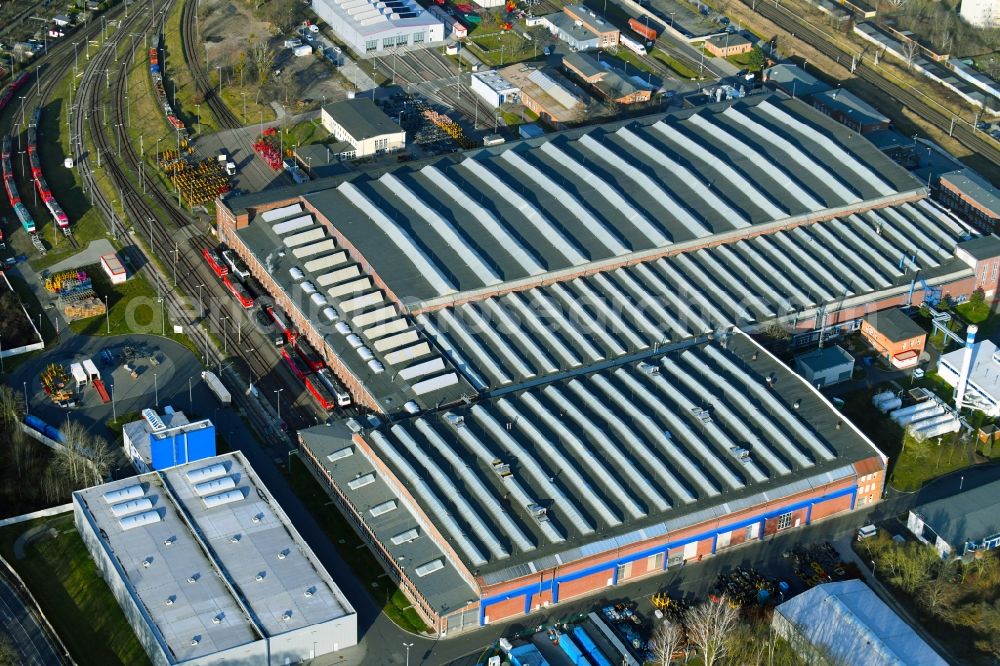 Aerial photograph Dessau - Building and production halls on the premises of DB Fahrzeuginstandhaltung GmbH, factory Dessau on Peterholzstrasse in Dessau in the state Saxony-Anhalt, Germany