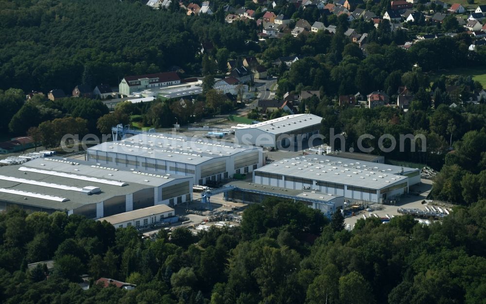 Aerial image Lutherstadt Wittenberg - Building and production halls on the premises of Feldbinder Spezialfahrzeugwerke GmbH on Belziger Strasse in Lutherstadt Wittenberg in the state Saxony-Anhalt