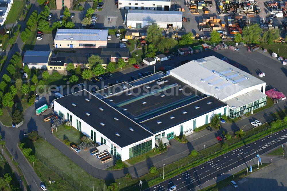 Osterburg (Altmark) from above - Building and production halls on the premises of Flachglas Nord-Ost GmbH in Osterburg (Altmark) in the state Saxony-Anhalt, Germany