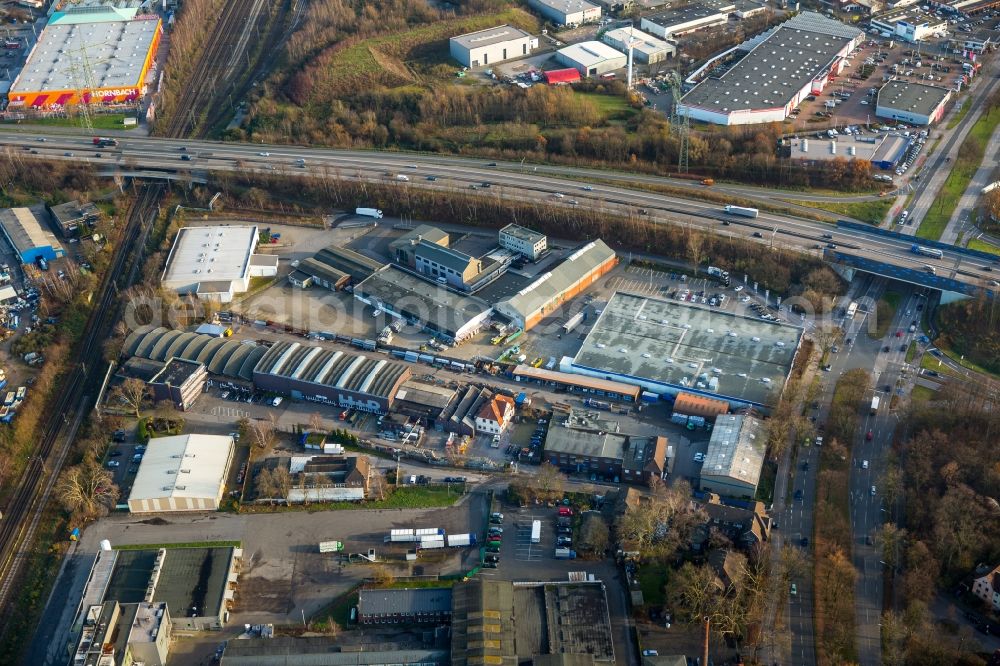 Gelsenkirchen from above - Building and production halls on the premises of Fleischzentrum Am Schlachthof GmbH in Gelsenkirchen at the A42 in the state North Rhine-Westphalia