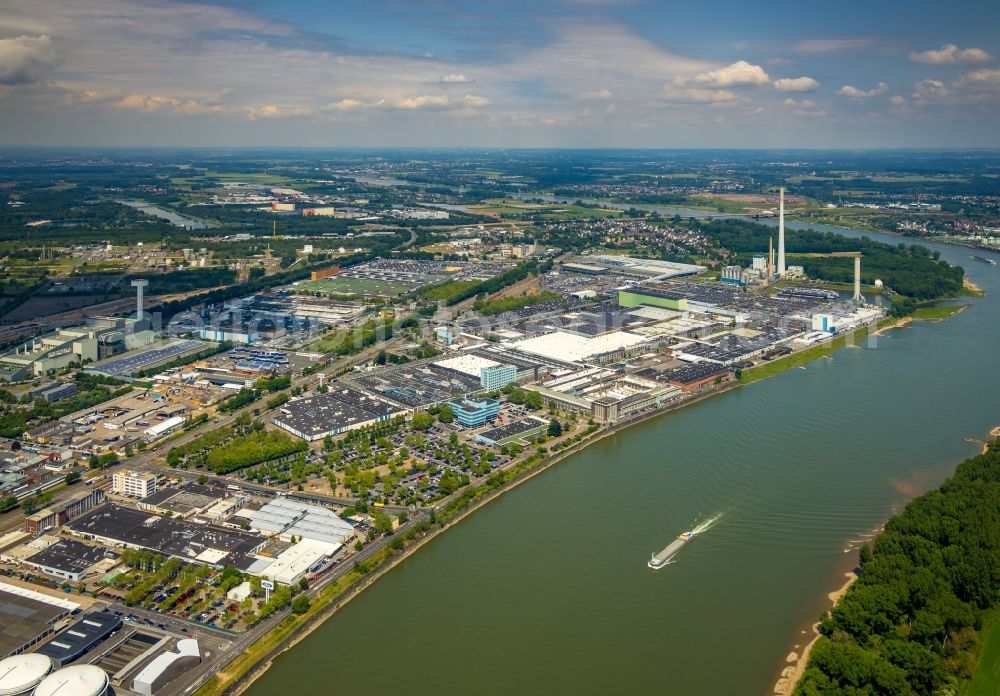 Köln from the bird's eye view: Factory premises of Ford-Werke GmbH in the district Niehl in Cologne in the state of North Rhine-Westphalia, Germany