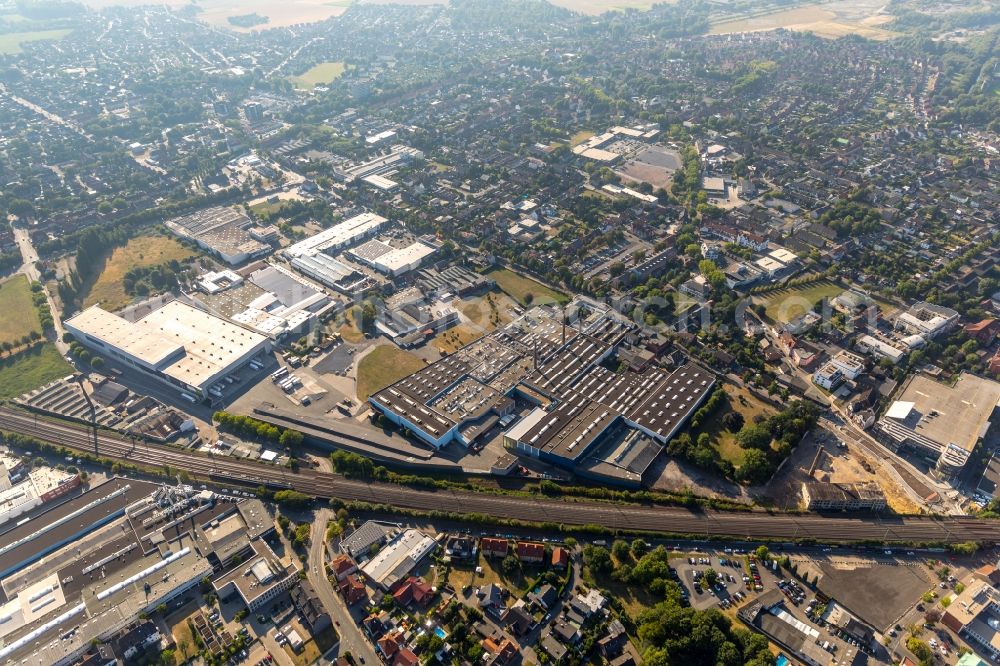 Aerial image Ahlen - Building and production halls on the premises of Franz Kaldewei GmbH & Co. KG on Beckumer Strasse in Ahlen in the state North Rhine-Westphalia, Germany