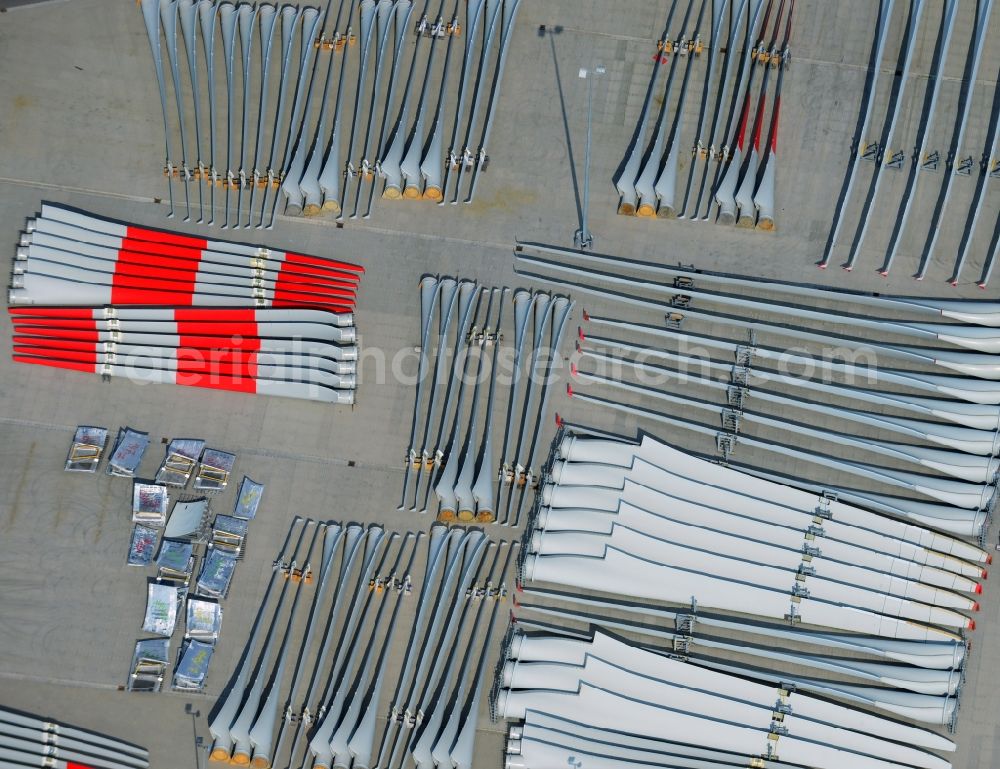 Aerial image Magdeburg - Factory premises and open storage areas with wind turbine components of Vestas Castings Magdeburg GmbH in Salbke district of Magdeburg in Saxony-Anhalt