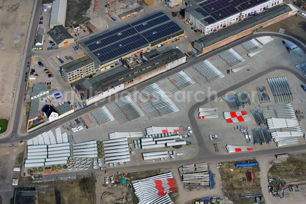 Aerial photograph Magdeburg - Factory premises and open storage areas with wind turbine components of Vestas Castings Magdeburg GmbH in Salbke district of Magdeburg in Saxony-Anhalt