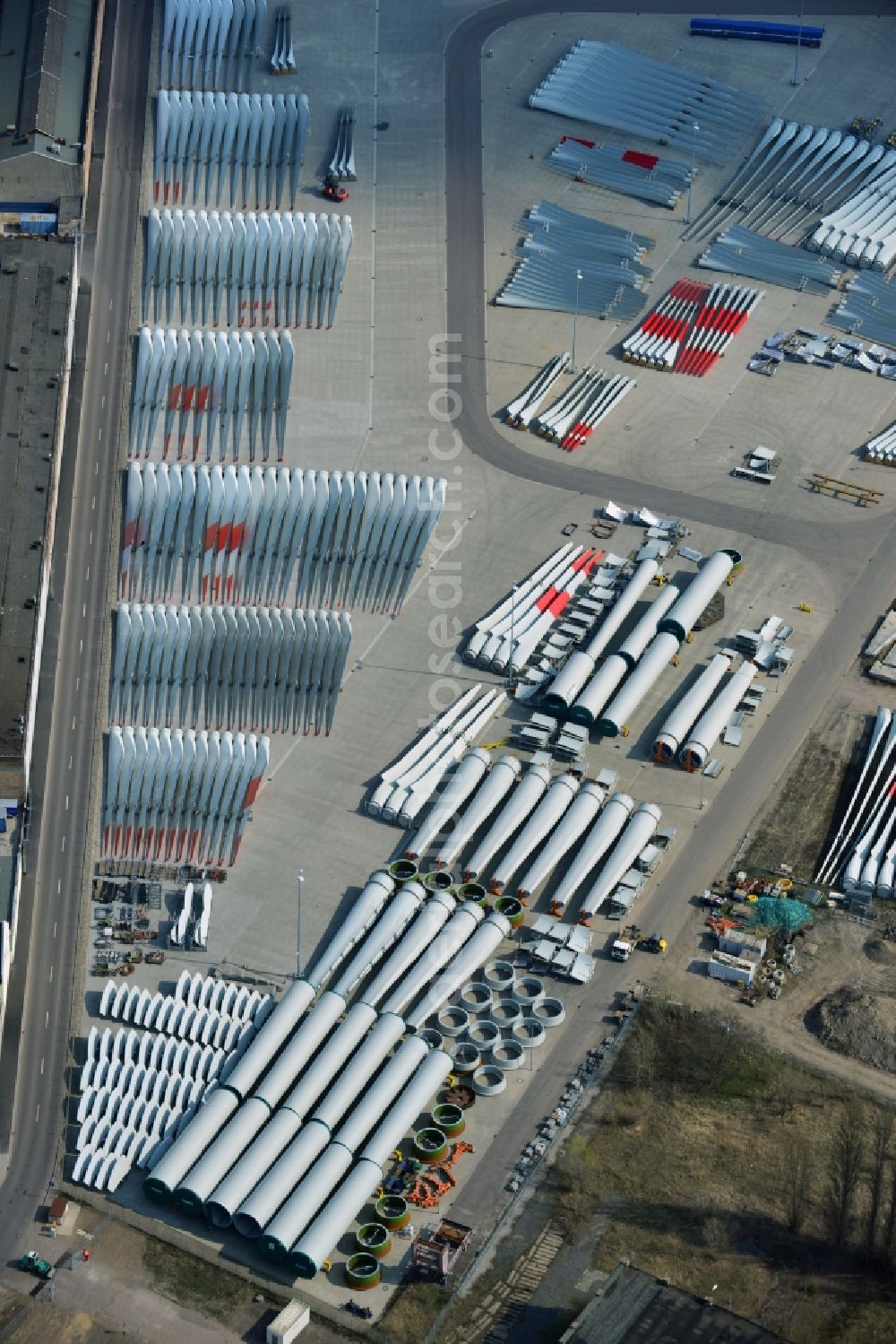 Aerial image Magdeburg - Factory premises and open storage areas with wind turbine components of Vestas Castings Magdeburg GmbH in Salbke district of Magdeburg in Saxony-Anhalt