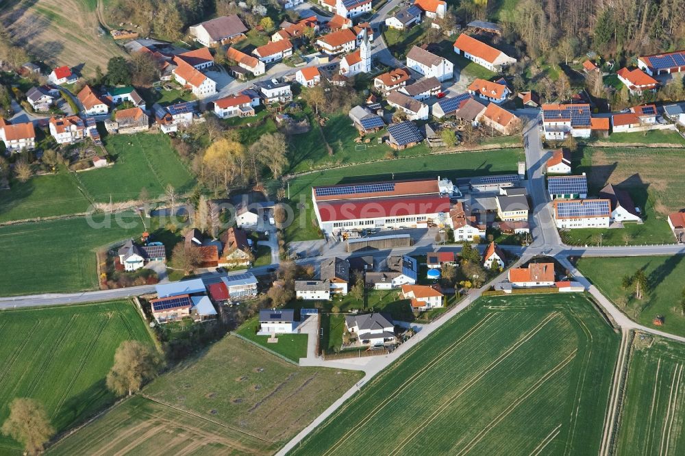 Aerial photograph Obersüßbach - Building and production halls on the premises of FRIEDL Timber GmbH in Obersuessbach in the state Bavaria, Germany