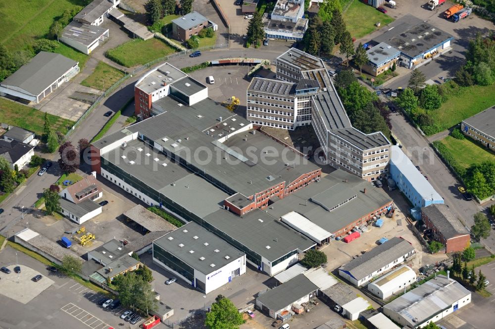 Lübeck from the bird's eye view: Building and production halls on the premises of GABLER Thermoform GmbH & Co. KG in Luebeck in the state Schleswig-Holstein