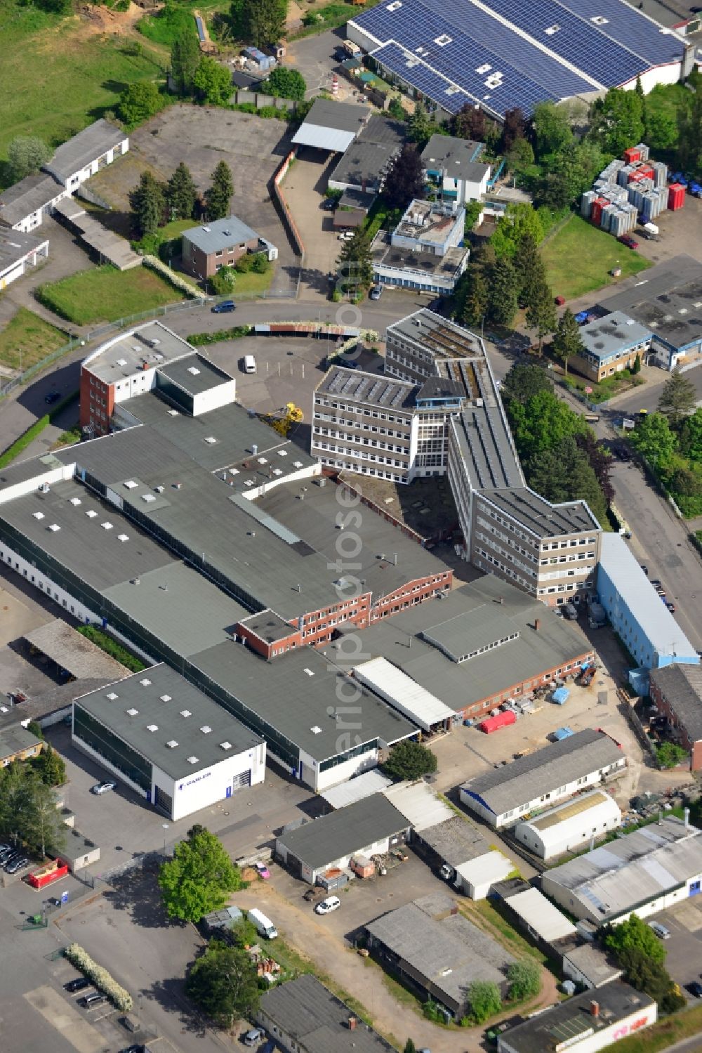 Aerial image Lübeck - Building and production halls on the premises of GABLER Thermoform GmbH & Co. KG in Luebeck in the state Schleswig-Holstein