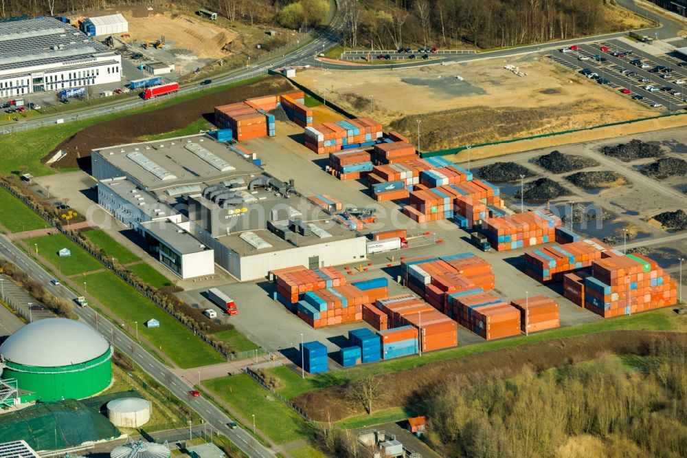 Aerial image Dorsten - Building and production halls on the premises of Genan GmbH on Gottlieb-Daimler-Strasse in Dorsten in the state North Rhine-Westphalia, Germany