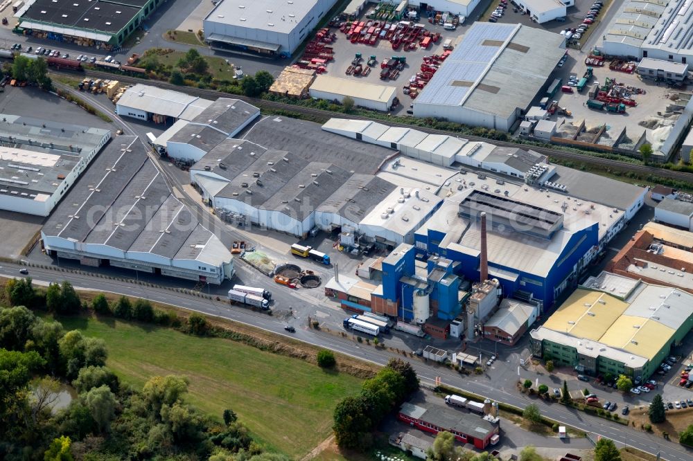 Lohr am Main from the bird's eye view: Building and production halls on the premises of Gerresheimer Lohr GmbH on Rodenbacher Strasse in the district Sendelbach in Lohr am Main in the state Bavaria, Germany