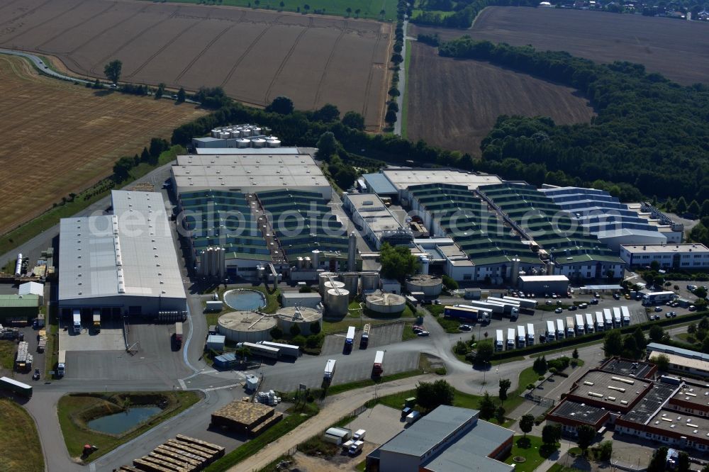 Weißenfels OT Leißling from above - Premises of the factory Gert intrigues Leisslinger Mineral Brunnen GmbH in the district Leißling of Weissenfels in Saxony-Anhalt