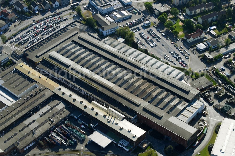 Aerial image Bielefeld - Building and production halls on the premises of Gestamp Umformtechnik GmbH in Bielefeld in the state North Rhine-Westphalia, Germany