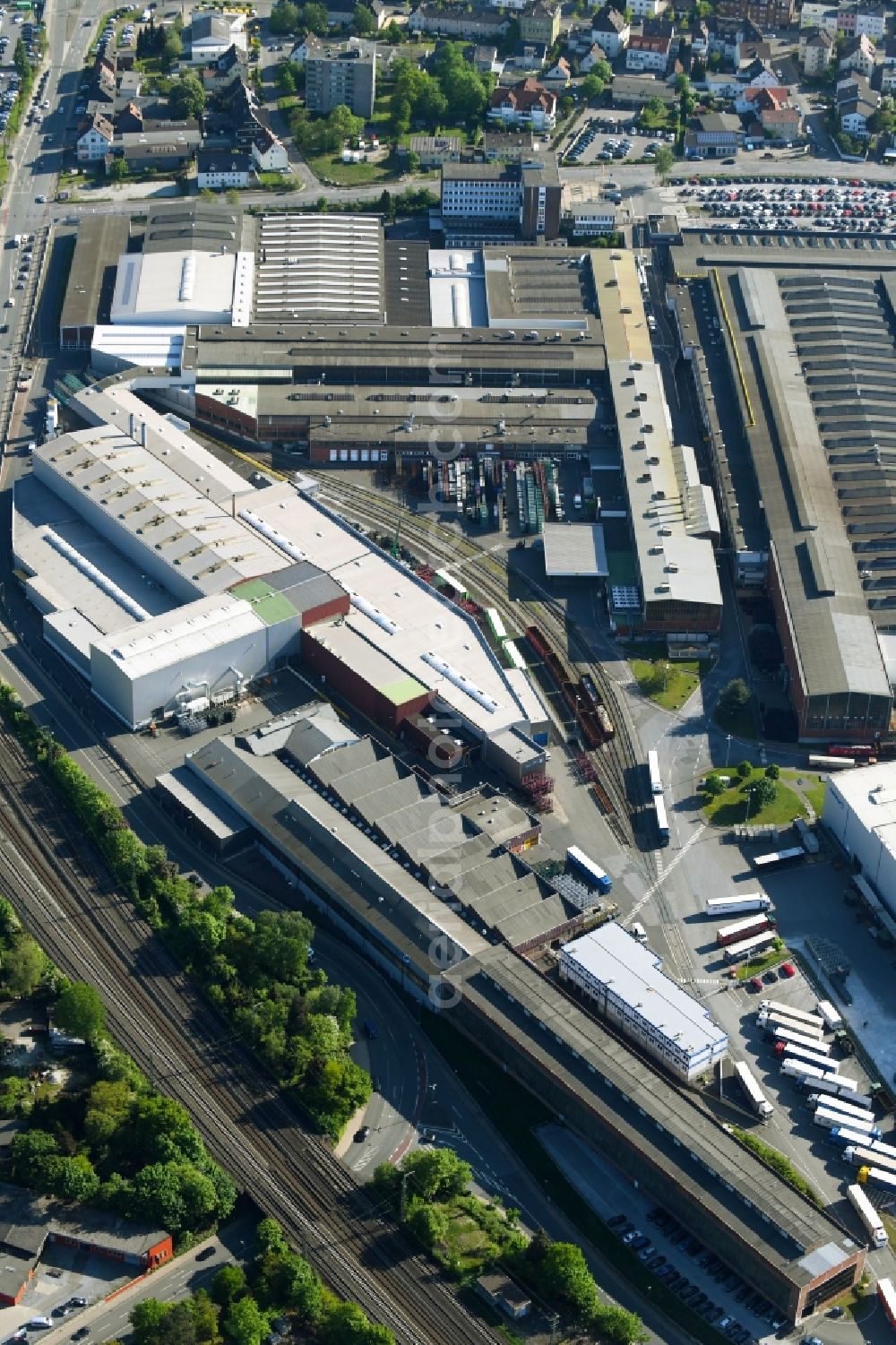 Bielefeld from the bird's eye view: Building and production halls on the premises of Gestamp Umformtechnik GmbH in Bielefeld in the state North Rhine-Westphalia, Germany