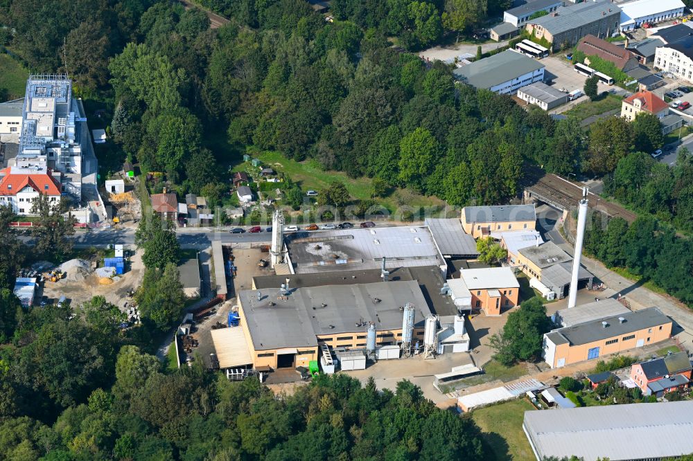 Radeberg from above - Building and production halls on the premises of Giesserei Radeberg GmbH on street Heinrich-Glaeser-Strasse in the district Feldschloesschen in Radeberg in the state Saxony, Germany