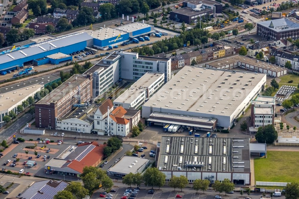 Bocholt from the bird's eye view: Building and production halls on the premises of Gigaset Communications GmbH on Frankenstrasse in Bocholt in the state North Rhine-Westphalia, Germany